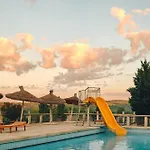 Egri Korona Borhaz Es Wellness Otel