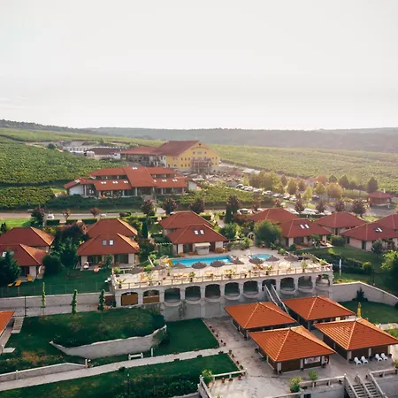 Egri Korona Borház és Wellness Hotel Demjén