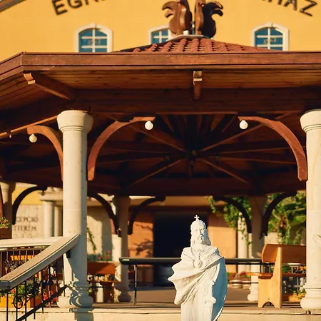 Hotel Egri Korona Borhaz Es Wellness *